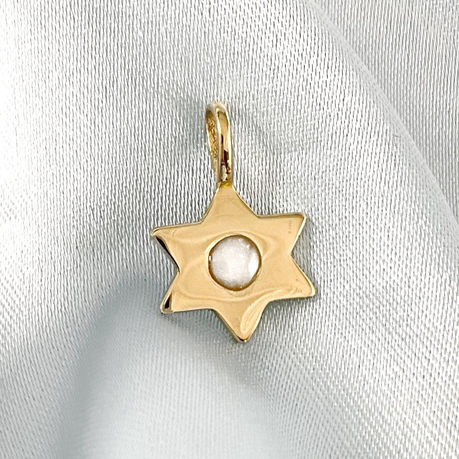 70% הנחה על תליוני כסף וציפוי זהב לרכישה באתר מעל 2500 ש"ח